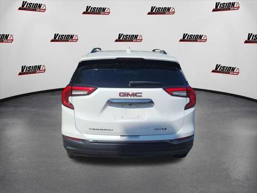 2022 GMC Terrain AWD AT4