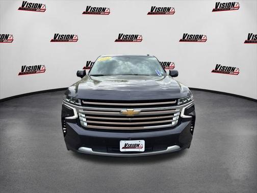 2022 Chevrolet Suburban 4WD High Country
