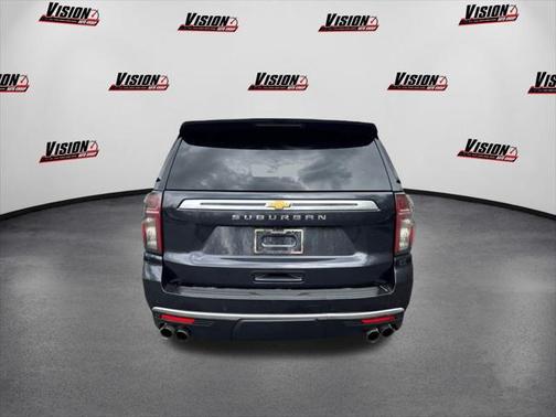 2022 Chevrolet Suburban 4WD High Country