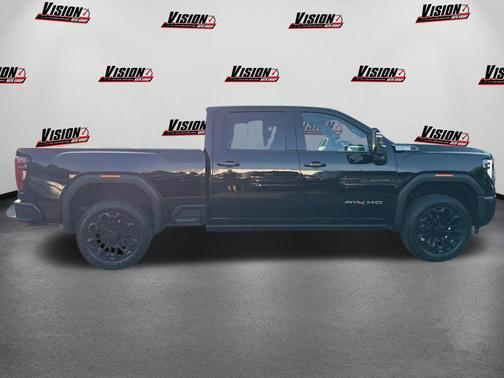 2025 GMC Sierra 2500 AT4
