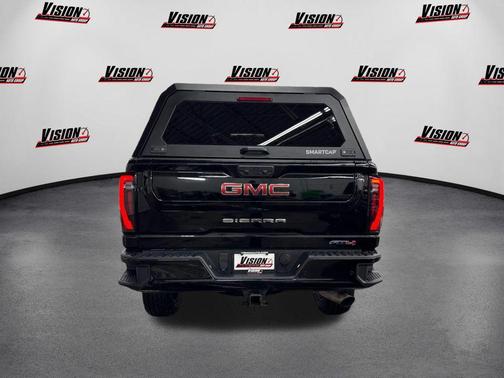 2025 GMC Sierra 2500 AT4