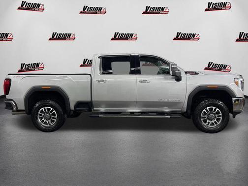 Quicksilver Metallic 2022 GMC Sierra 3500 SLT
