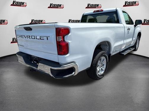 Summit White 2022 Chevrolet Silverado 1500 WT
