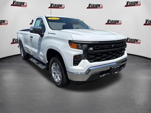 Summit White 2022 Chevrolet Silverado 1500 WT