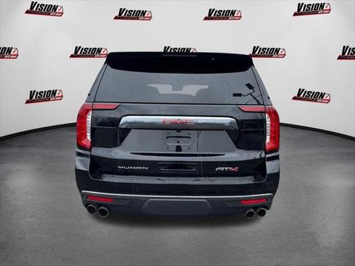 2023 GMC Yukon 4WD AT4