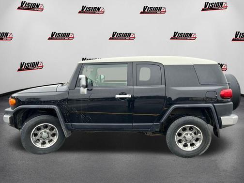 2012 Toyota FJ Cruiser Base