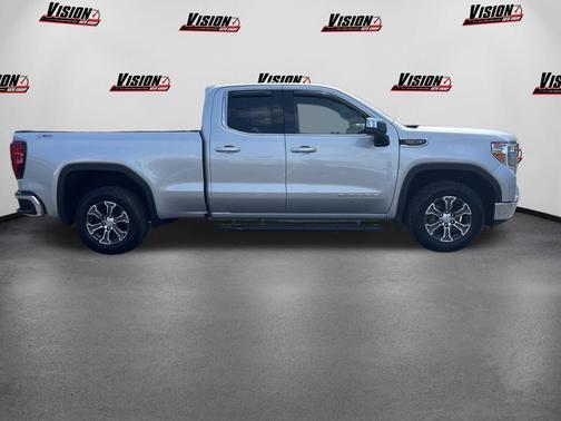 Quicksilver Metallic 2021 GMC Sierra 1500 SLE