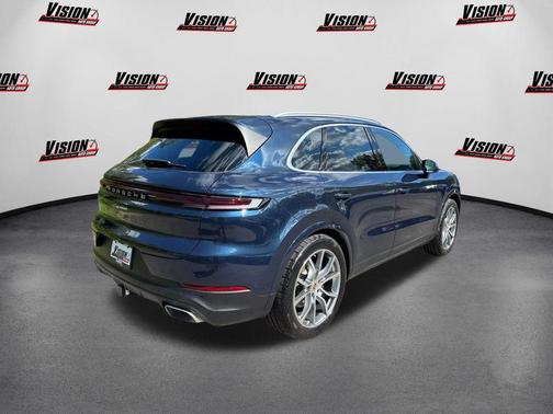 2024 Porsche Cayenne Base