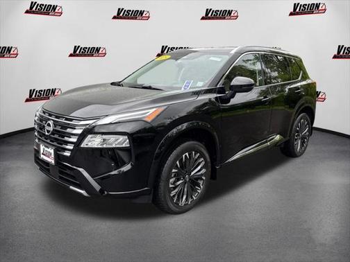 2025 Nissan Rogue Platinum