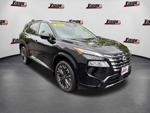 2025 Nissan Rogue Platinum