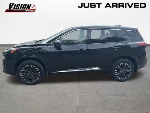 2025 Nissan Rogue Platinum