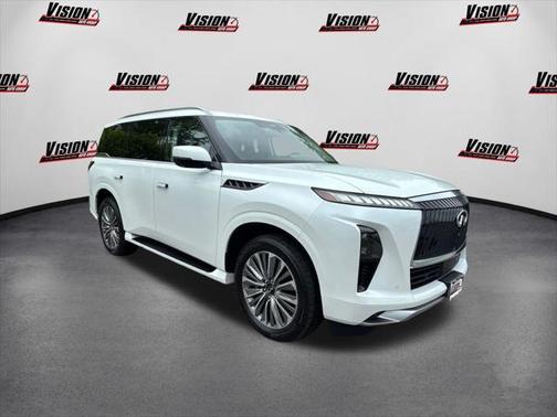 2025 INFINITI QX80 SENSORY AWD