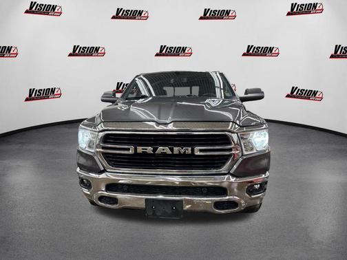 Granite Crystal Metallic Clearcoat 2019 RAM 1500 Big Horn