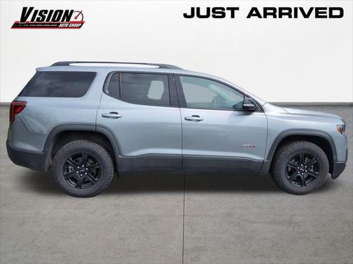 2023 GMC Acadia AWD AT4