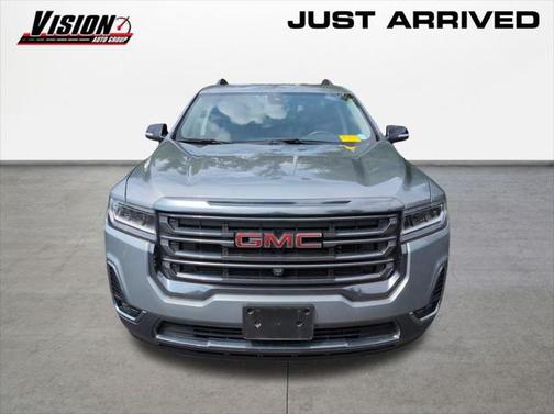 2023 GMC Acadia AWD AT4