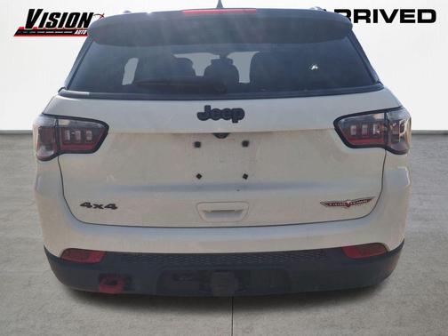 White Clearcoat 2018 Jeep Compass Trailhawk