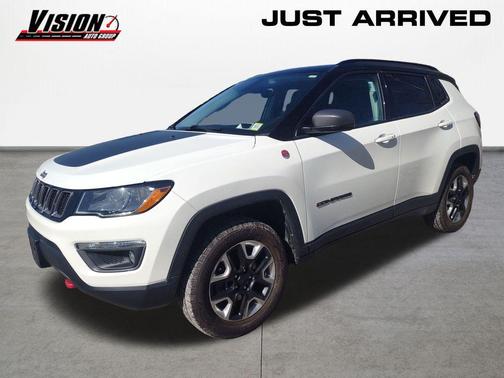 White Clearcoat 2018 Jeep Compass Trailhawk