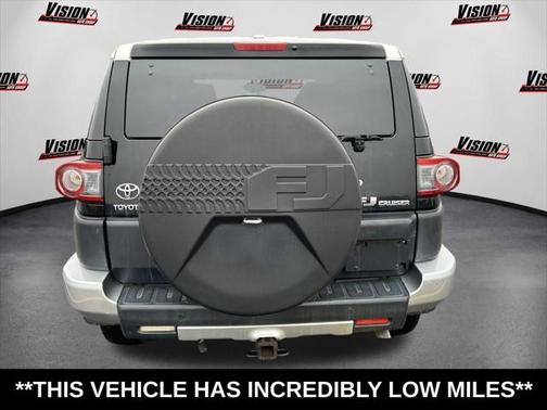 2012 Toyota FJ Cruiser Base