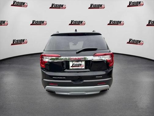 2023 GMC Acadia AWD SLT