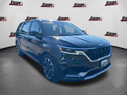 2024 Kia Carnival EX