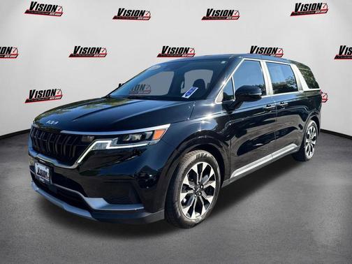 2024 Kia Carnival EX
