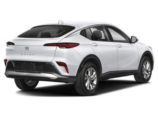 White Frost Tricoat 2026 Buick Envista Avenir FWD