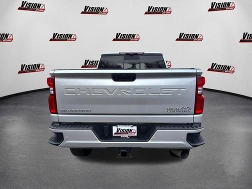 Silver Ice Metallic 2022 Chevrolet Silverado 2500 High Country