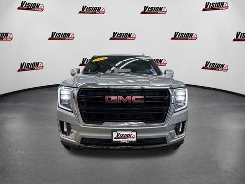 2024 GMC Yukon XL SLE