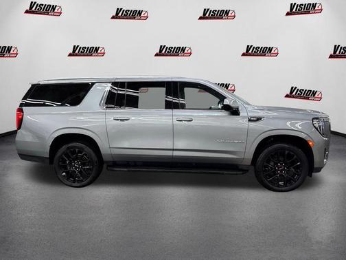 2024 GMC Yukon XL SLE