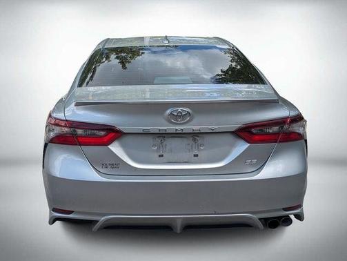 Celestial Silver Metallic 2023 Toyota Camry SE