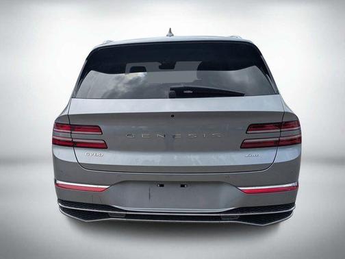 Savile Silver 2025 Genesis GV80 2.5T