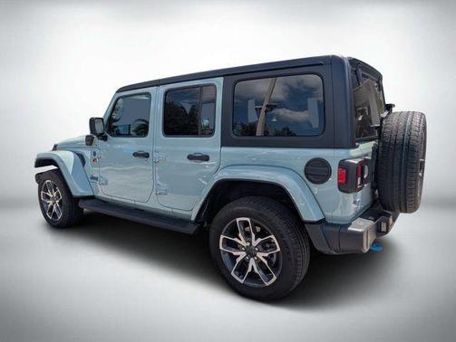 Earl Clearcoat 2024 Jeep Wrangler 4xe Sport