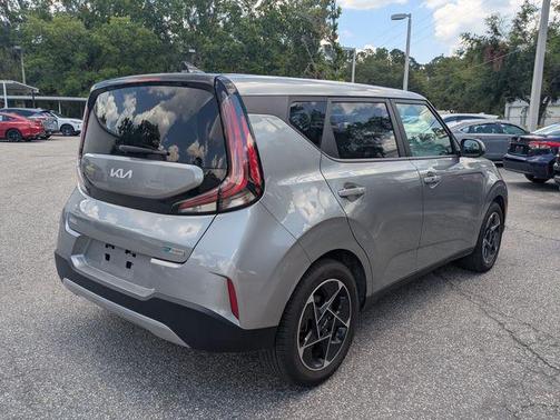 Steel Gray 2024 Kia Soul EX