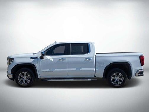 Summit White 2024 GMC Sierra 1500 SLT