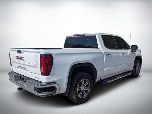 Summit White 2024 GMC Sierra 1500 SLT