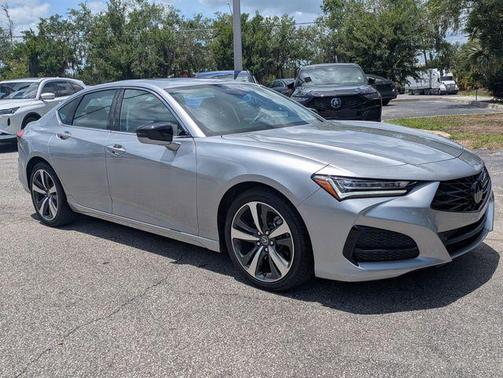 Lunar 2025 Acura TLX Technology