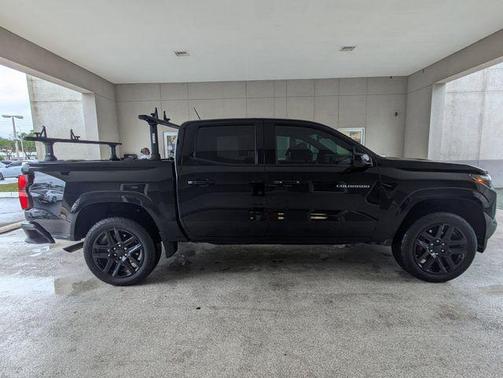 Black 2024 Chevrolet Colorado Z71