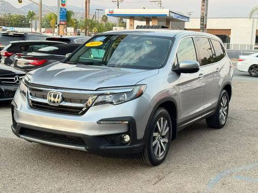 Lunar Silver Metallic 2019 Honda Pilot EX-L
