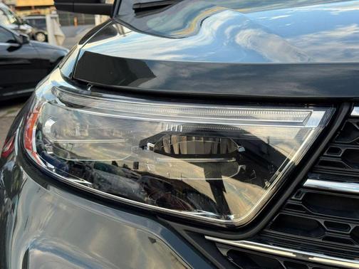 Forged Green Metallic 2022 Ford Explorer XLT