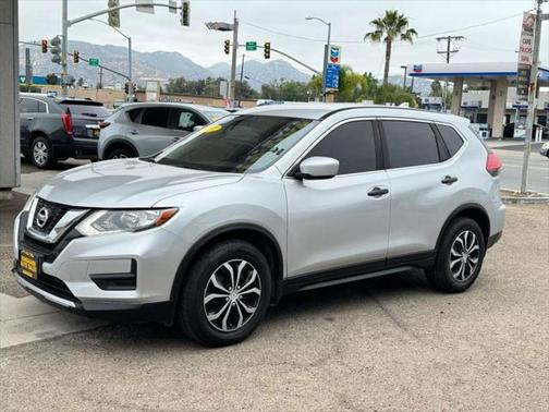 2017 Nissan Rogue S