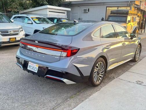 2024 Hyundai SONATA Hybrid SE