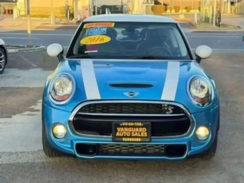 Electric Blue Metallic 2016 MINI Hardtop Cooper S