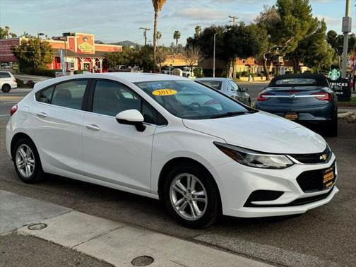 2017 Chevrolet Cruze LT