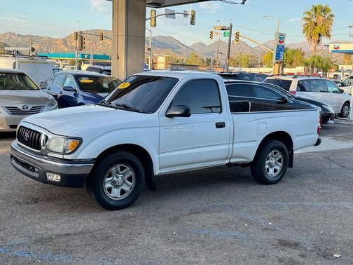 2002 Toyota Tacoma Base