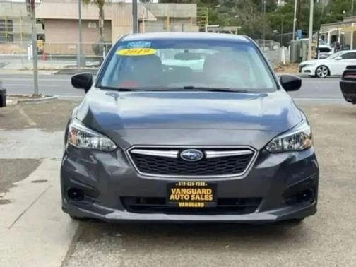 Magnetite Gray Metallic 2019 Subaru Impreza 2.0i