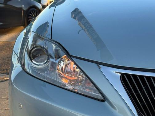 2010 Lexus IS 350C Base