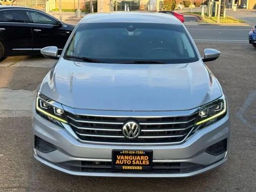 Reflex Silver Metallic 2020 Volkswagen Passat 2.0T SE