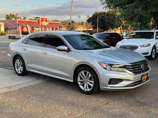2020 Volkswagen Passat 2.0T SE