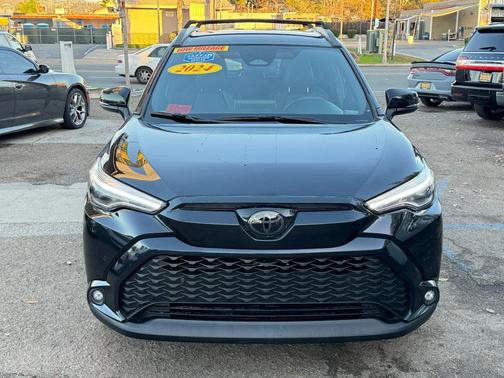 2024 Toyota Corolla Hybrid SE