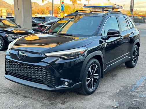 2024 Toyota Corolla Hybrid SE